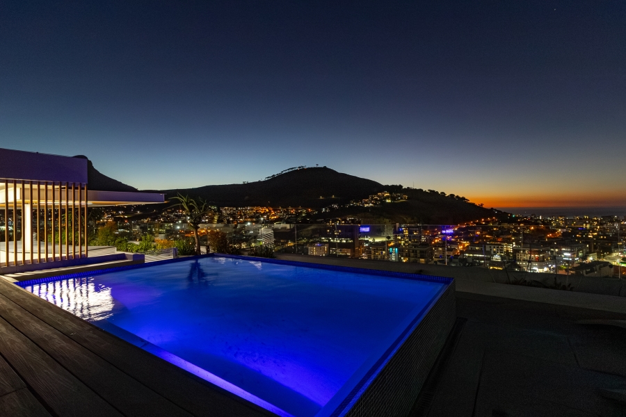 2 Bedroom Property for Sale in Cape Town City Centre Western Cape